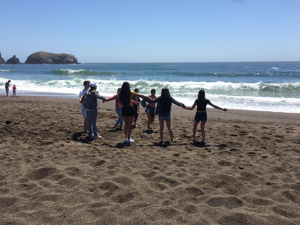 RHSGiants411's tweet photo. ELD students visit @CollegeofMarin,  @TMMC (Marine Mammal Center) and Rodeo Beach! https://t.co/DTbklANlze