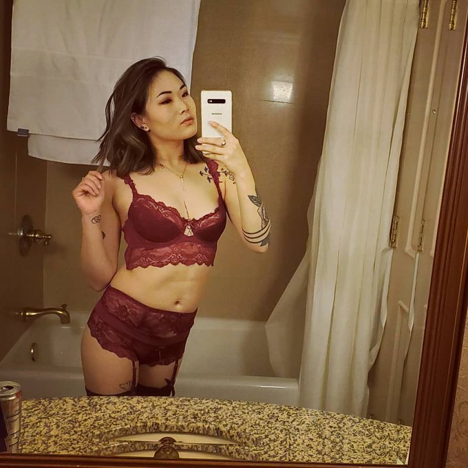 Got my hairs did today and sporting a lingerie set I got as a birthday present xx https://t.co/yb06a<a href="/tag/xconfessions"class="tags"><span>#xconfessions</span></a>