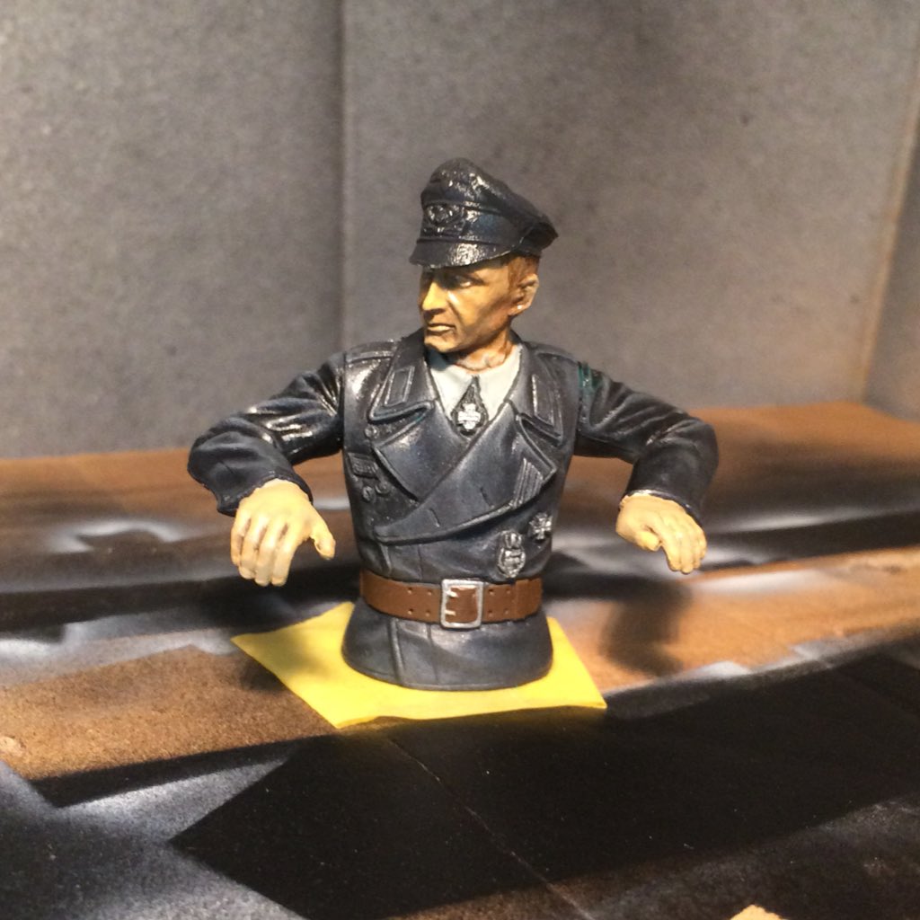 Aboutmanias ミリタリーフィギュアの塗装中 アーマーモデリングの特集が神タイミングだわ