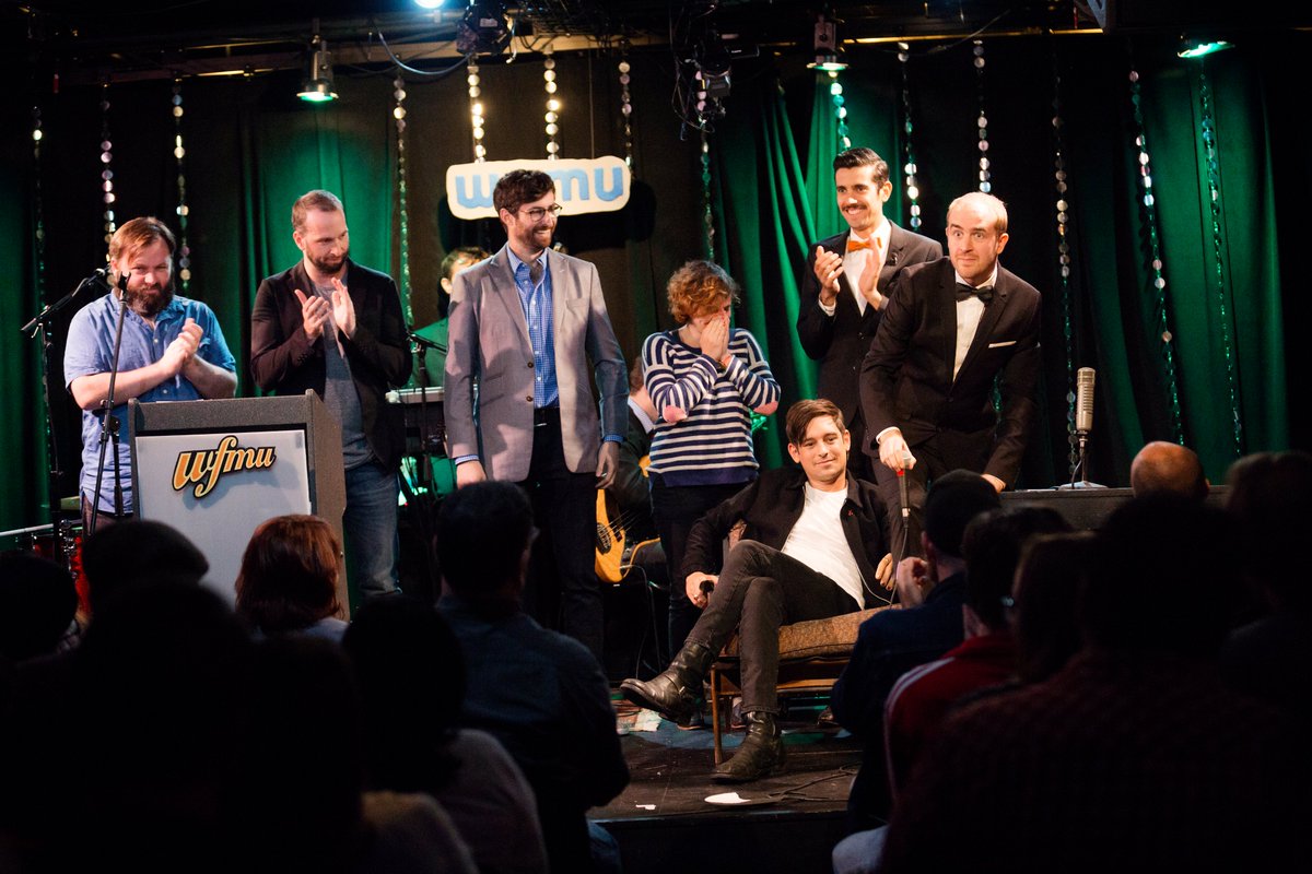 mindy tucker tweet media