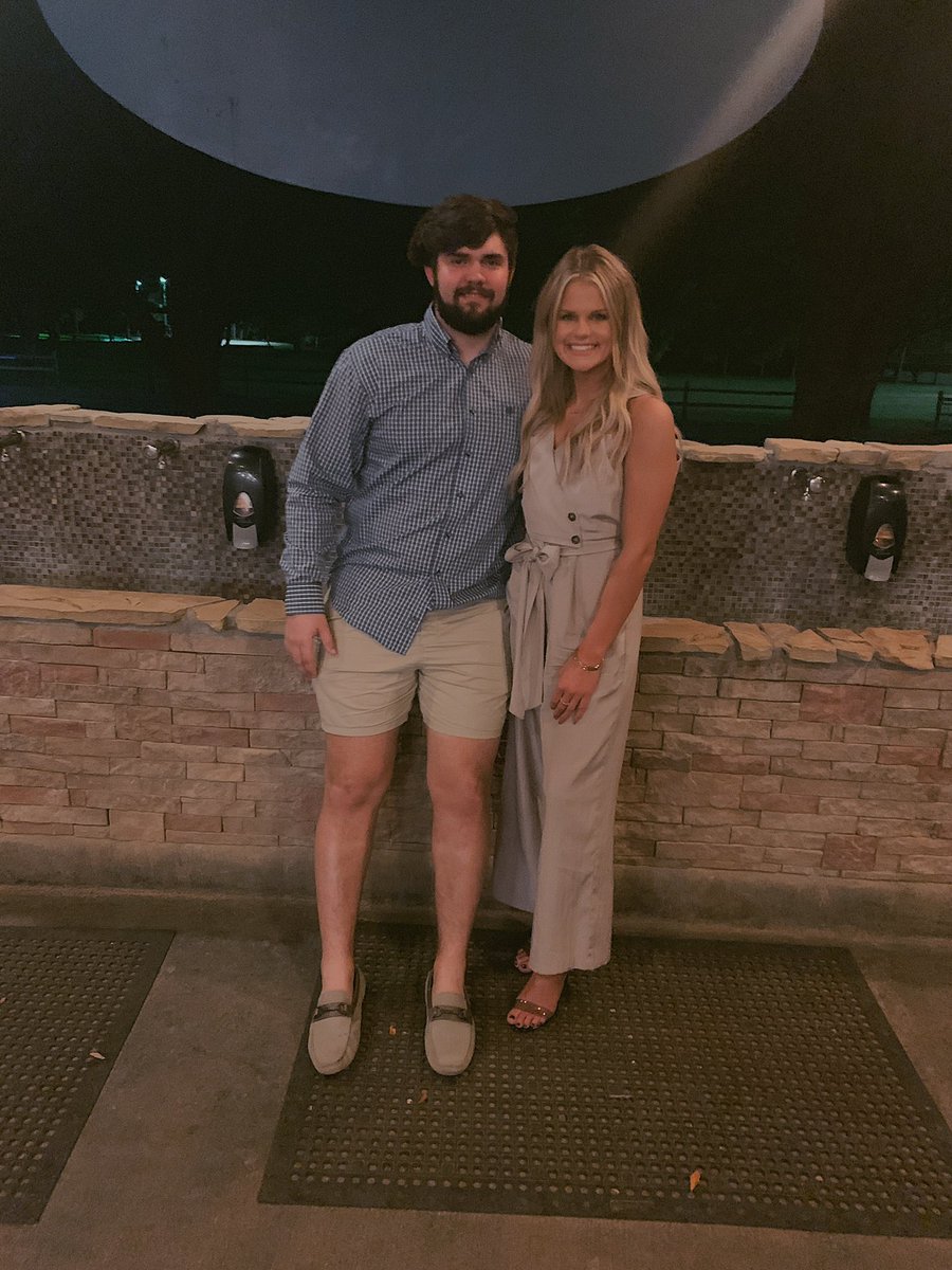 RayceeClifton_'s tweet photo. #AcademicBanquet’19🎓 https://t.co/kFUZDXjdiH