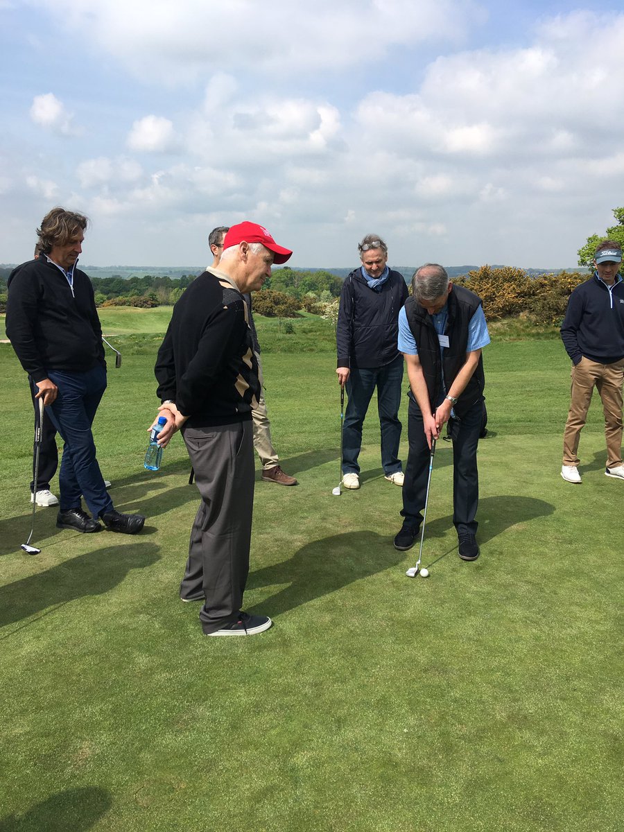 PaulJenkinsGolf's tweet photo. Interesting day / people watching @the_innergame coach Tim Gallwey #self1 & #self2 with @golfisamindgame @peterhudsonYGA @scottcranfield https://t.co/5TEv5X1Ayc