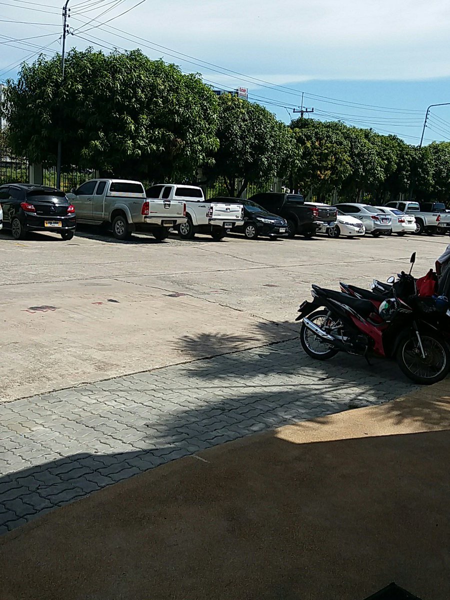 _INVOLUTE_'s tweet photo. วันหยุดเขาเที่ยวกันผมก็มาเอาเหงื่อออกอยู่ที่นี่แหละ5555 https://t.co/5hLDtWlUMX