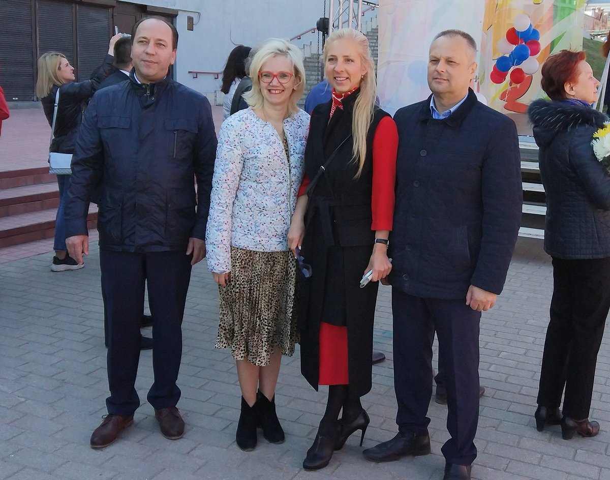 Праздничный митинг-концерт, посвященный Дню Весны и труда проходит на площади Пушкина #Иваново 

Депутаты члены фракции #ЕдинаяРоссия в <a href="/ivgorduma/">Ивгордума</a> принимают участие в торжественном мероприятии

#1мая
#ДеньВесныиТруда
#ЕР37
#Иваново