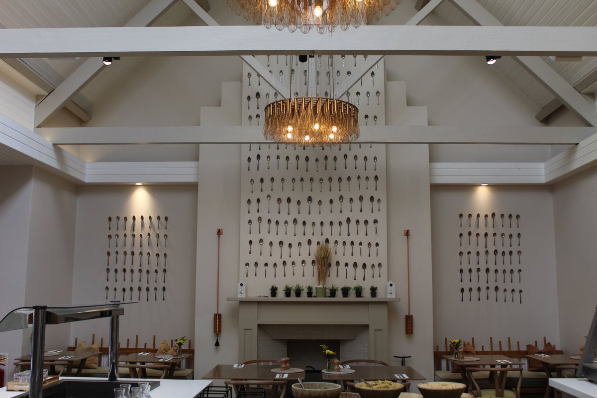 nskcomplete's tweet photo. Spoon Anyone?
Champneys Forest Mere Restaurant Area! #champneys #forestmere #relaxation #relax #spa #spahotel #hotel #luxuryhotel #hotels https://t.co/I6Jjg39G51