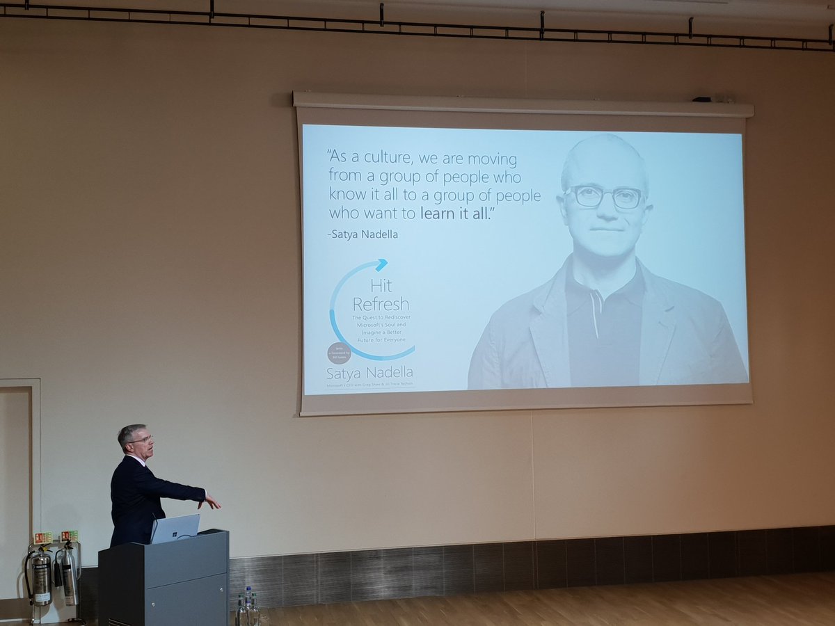 eLearningDLD's tweet photo. How we really spend time in the cloud age, Microsoft buildings built 20 years ago now obsolete despite expansion in work force, the future is for the 'learn it all' not the 'know it all' inspiring talk by Steve Beswick @DowneHouse @DHMrMac @TinaLEJones #msftschool #dhdigital https://t.co/b3BZC9BcvX