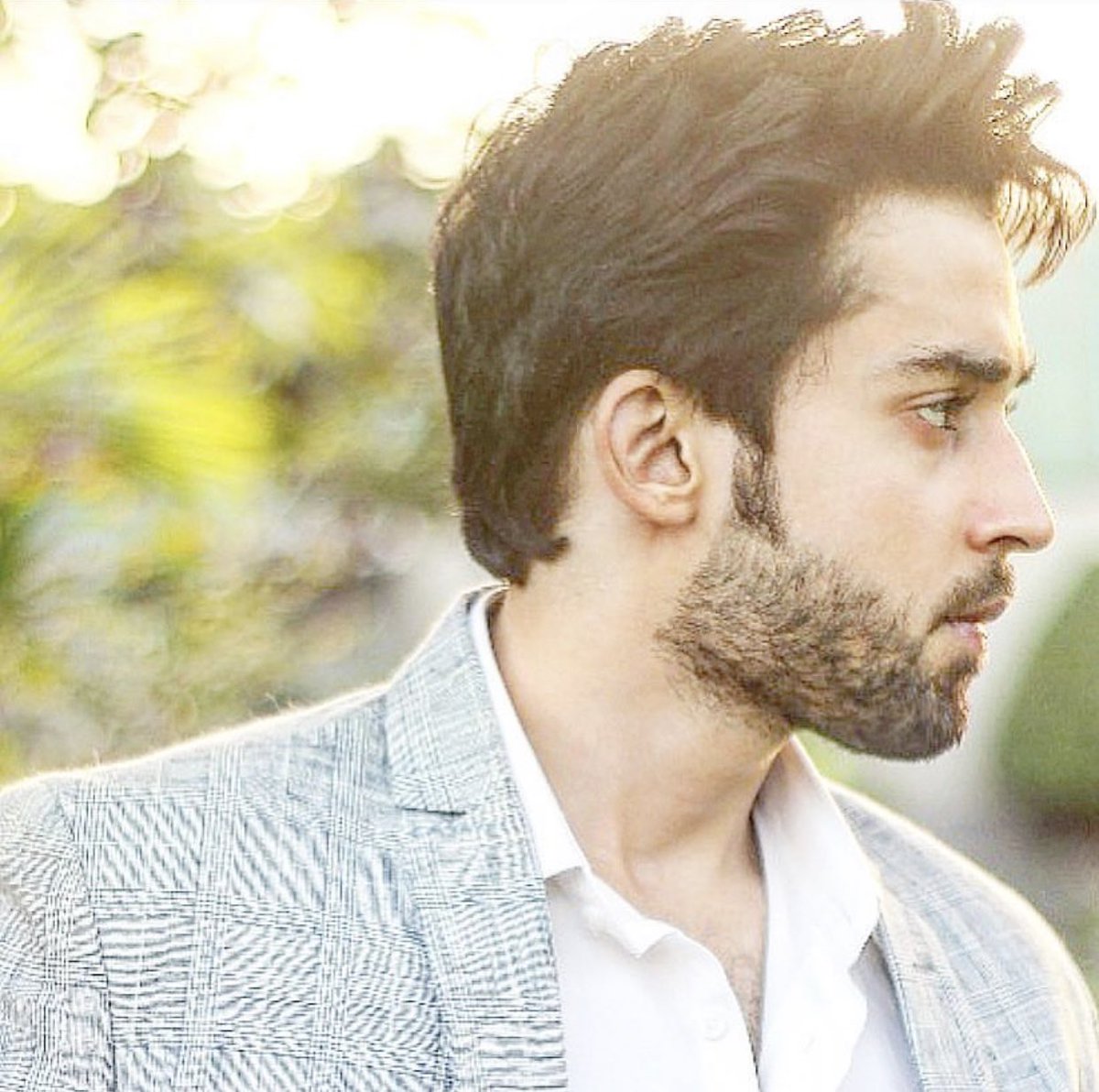 bilalabbas24x7's tweet photo. Bilal’s latest insta posts ❤️ #bilalabbaskhan #cheekh #wajih #AJLS #photoshoot https://t.co/28i8LgfHYm