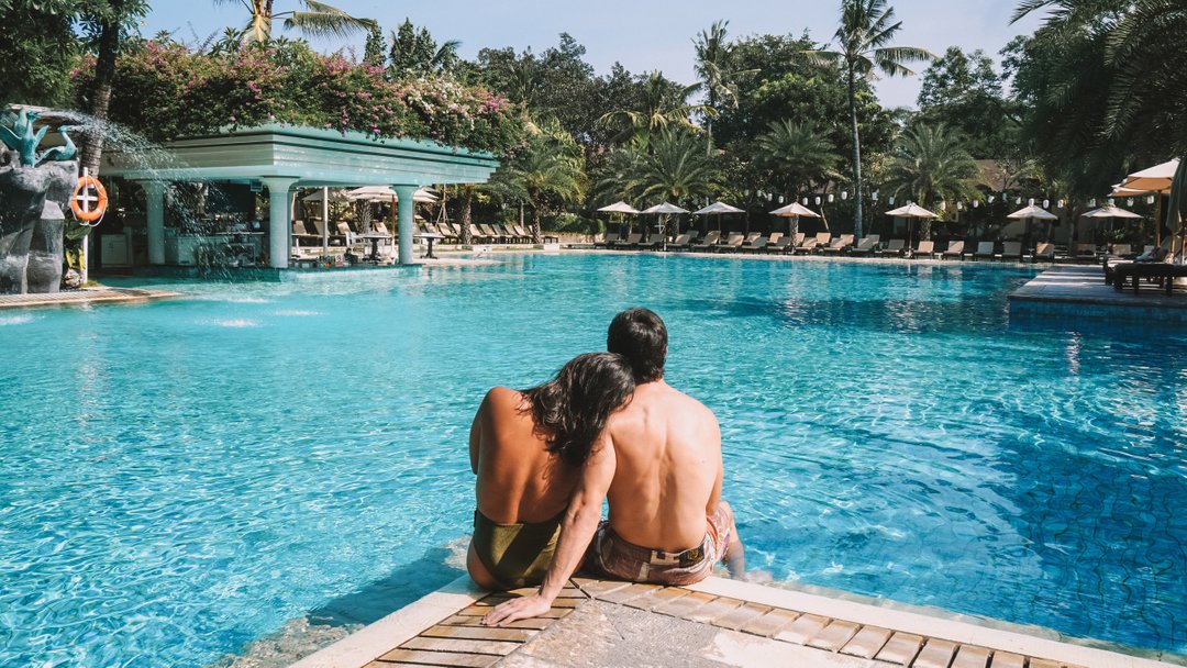 Tag your sweethearts on the comment section below to gentle-nudged them that a quick Padma holiday is needed ;)

#padmalegian #padmahotels