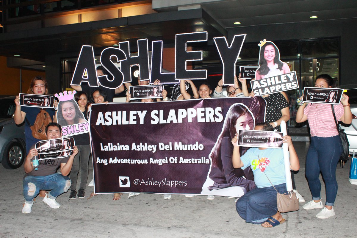 AshleySlappers's tweet photo. Team Live last sunday! Hopefully mas marami pa tayo next live for ASHLEY 🖤✊🏻 https://t.co/WsqReGHeD7