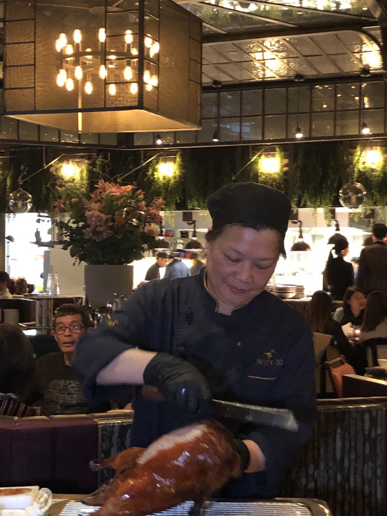 vanfoodster's tweet photo. Peking duck #mott32van sharing with @steeletalk https://t.co/U6lRxVV7xv