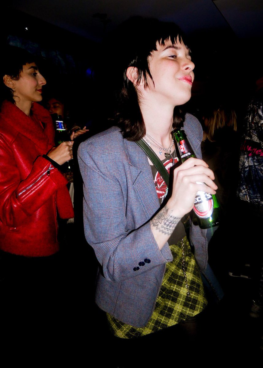 Good Looking tweet media