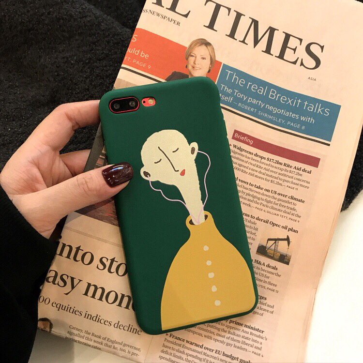 I2 tweet media