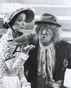 Happy Birthday Una Stubbs! 82 today. 