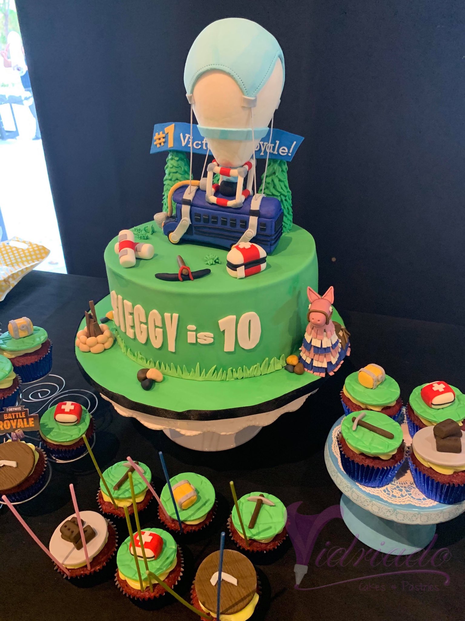 Vidriado Cakes בטוויטר Fortnite Themed Fondant Cake Playstation Game Vidriado Cakes בטוויטר Fortnite Themed Fondant Cake Playstation Game