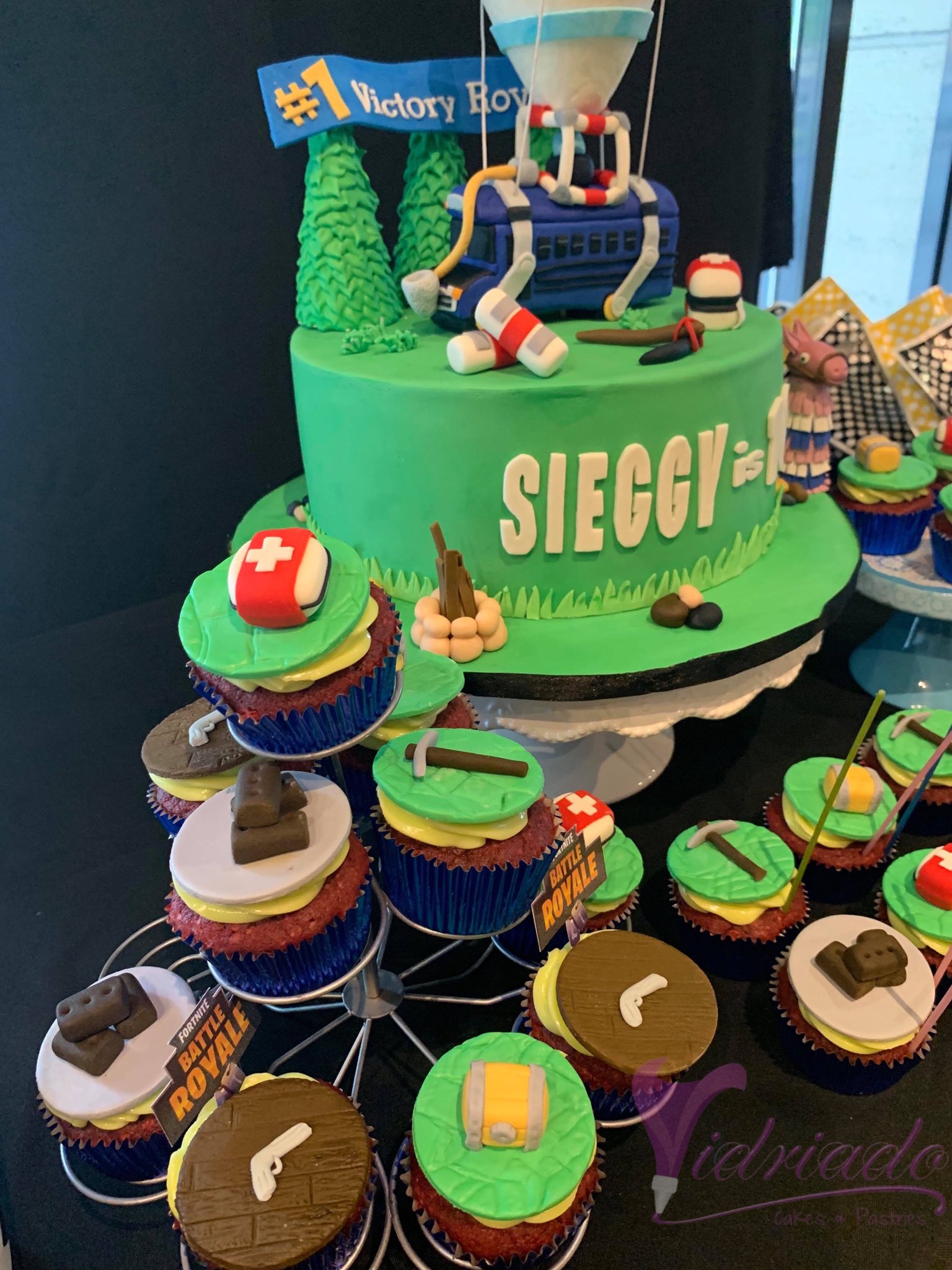 Vidriado Cakes בטוויטר Fortnite Themed Fondant Cake Playstation Game Vidriado Cakes בטוויטר Fortnite Themed Fondant Cake Playstation Game