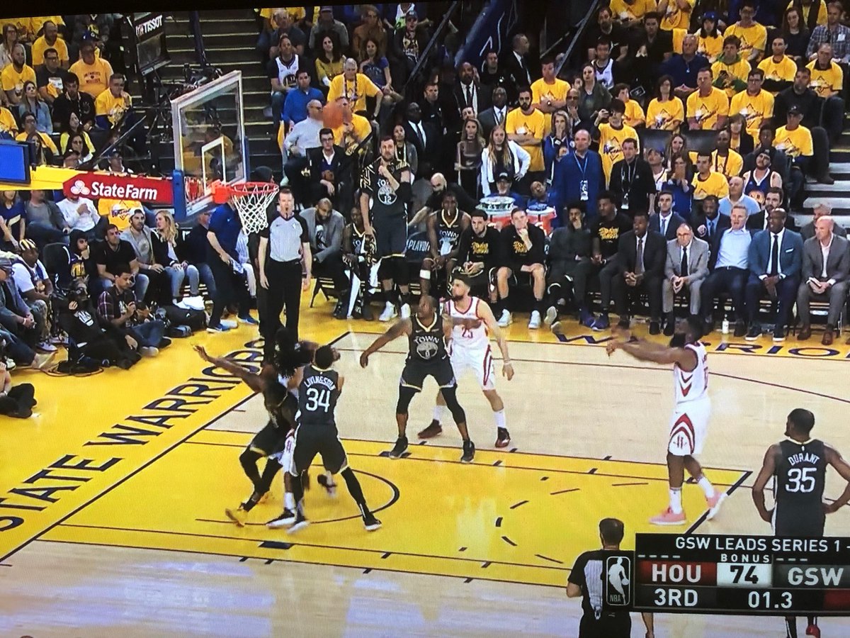 jayseverson's tweet photo. When is the league gonna recognize Harden violates 100% of his free throw attempts @NBAonTNT @TheJetOnTNT @SHAQ @NBA @JHarden13 https://t.co/3Q2ElJeL1I
