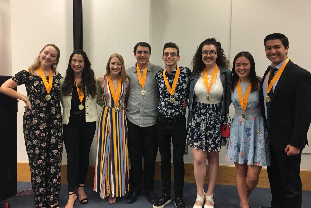 LHTheaterGuild's tweet photo. Senior Award-winning @LHTheaterGuild students! Congrats to all on their various awards. All were also honored with The Presidentโs Award for Academic Excellence for having a GPA of 4.0 or higher. #guilddoingthings https://t.co/AKt94wX4BS