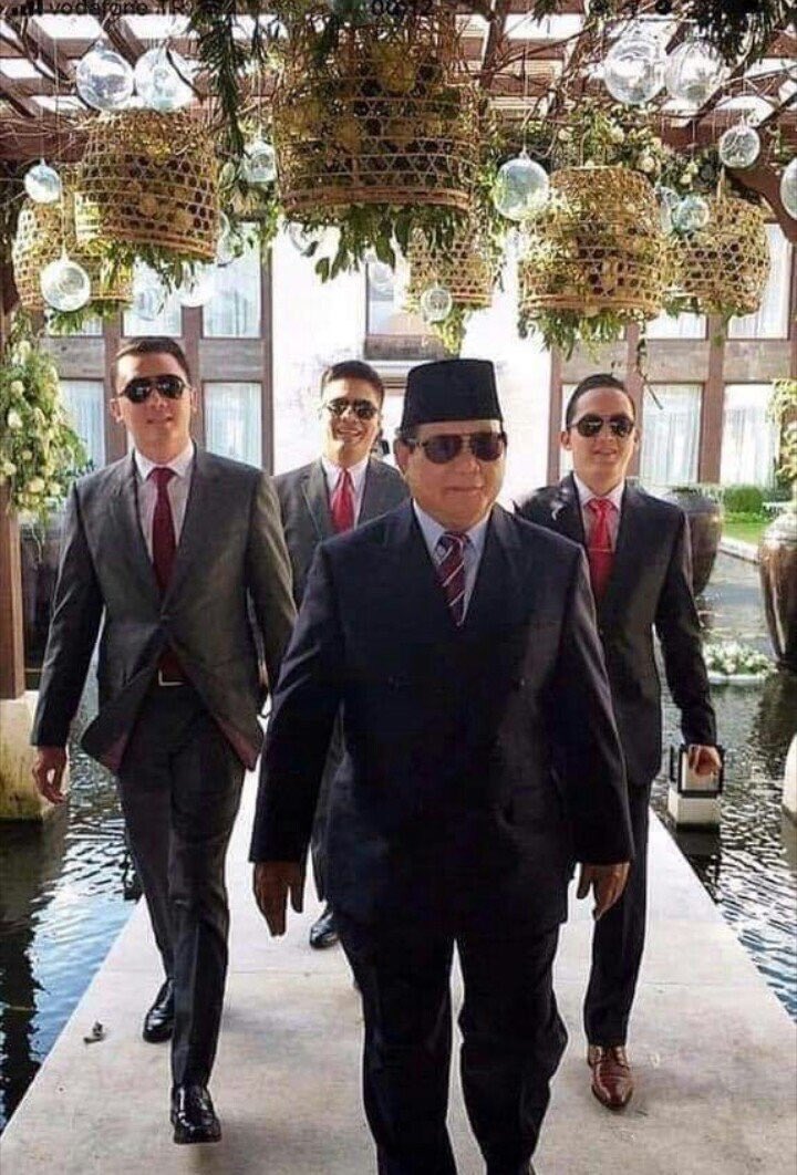 Jhonkosmik tweet picture