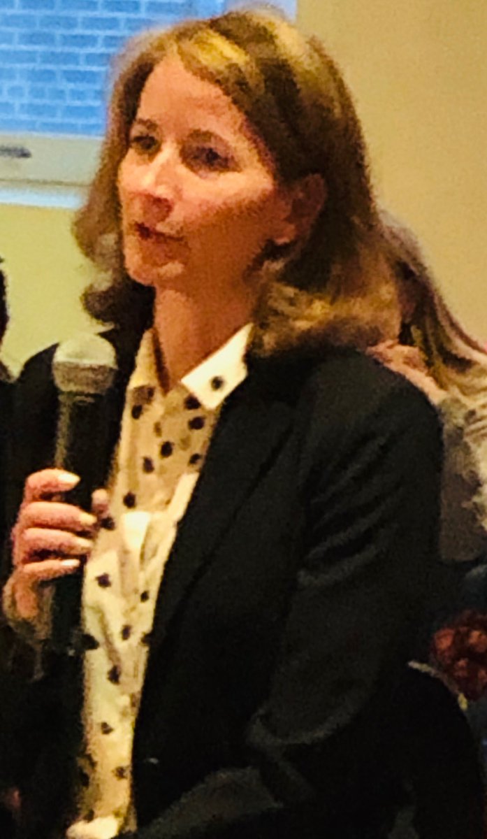 Inspired connecting w/ Silicon Valley veteran <a href="/PamKostka/">Pam Kostka</a>, CEO of <a href="/AllRaise/">All Raise</a> at tonight’s #AlphaGirls book launch, co-hosted by <a href="/plumalleyco/">Plum Alley</a> #femalefounders #femalefunders