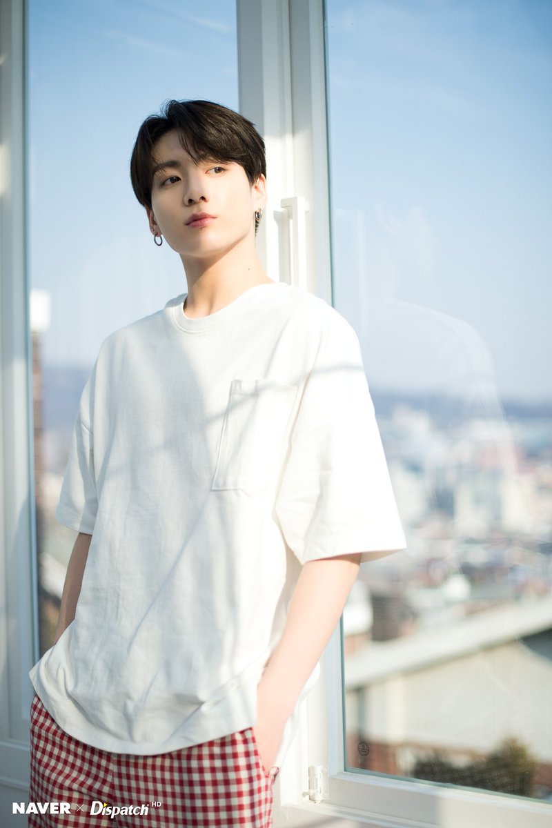 NaNa20024600's tweet photo. Mọi người cố gắng lên thời gian k còn nhiều nx rồi
#BBMAsTopSocial BTS @BTS_twt https://t.co/KkpyFT0CgK