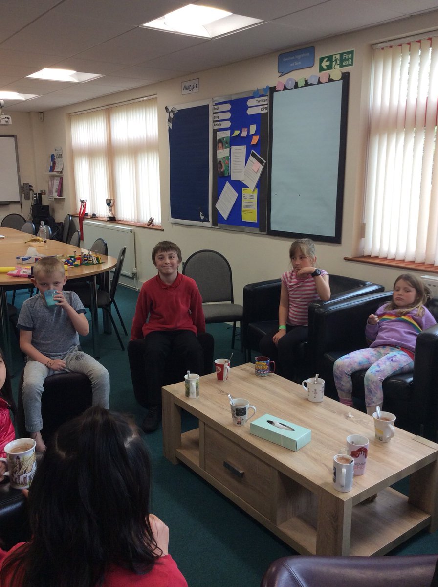 HeadWalwayne's tweet photo. A bit late... #HotChocFri first in the term, great start! https://t.co/g5RaNSY7lC