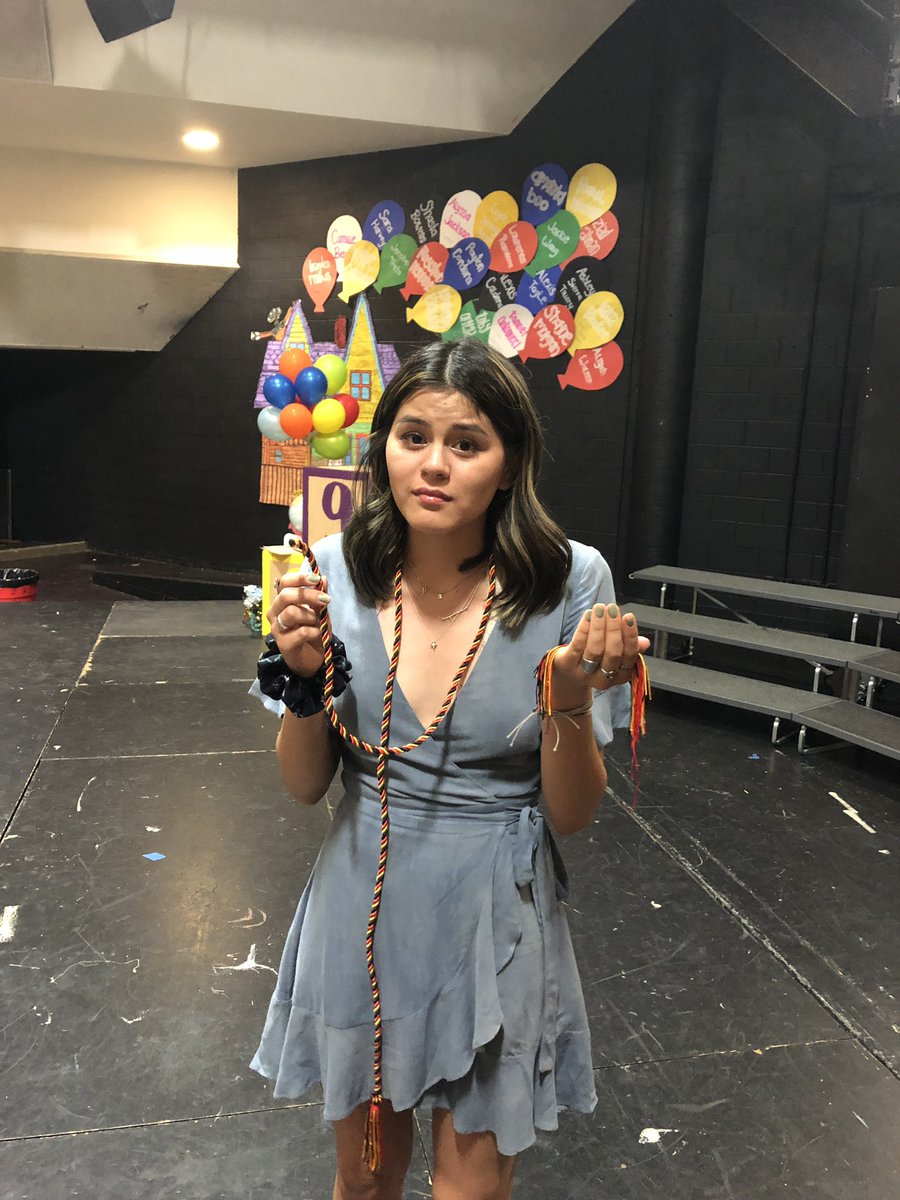 MrsGEtiwanda's tweet photo. When #GrandboisLuck strikes mid banquet! Sorry @paytonelli #NotGraduating #BrokenCord #YouHadItFor5Minutes https://t.co/PLMJmpfLMq