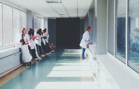 clayton_rec's tweet image. About to be interviewed for a new nursing job? Here’s what you need to know.  hubs.ly/H0hF-lJ0

#interviewprep #interviewchecklist #interview #nursingjob #newjob