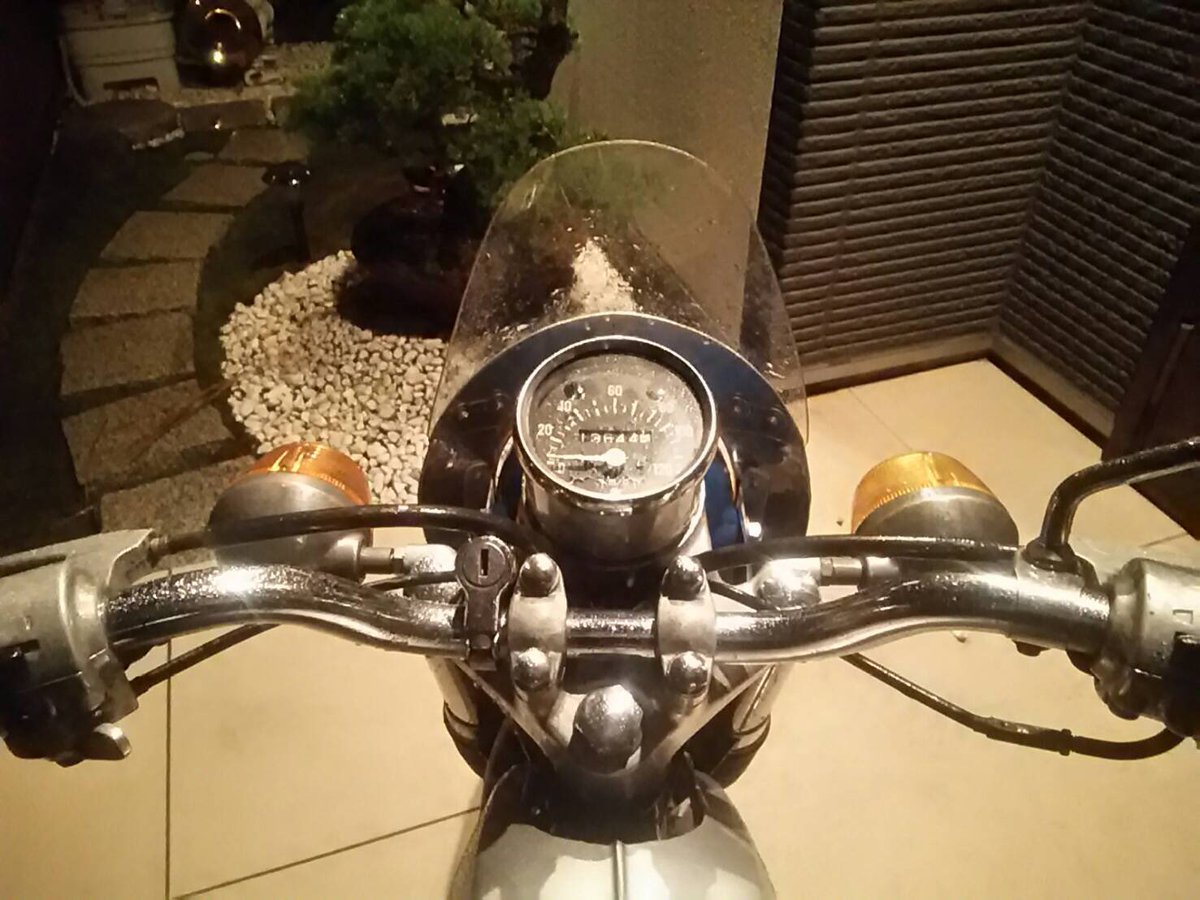 54omorashi's tweet image. 魔改造氏お手製の馬蹄型ウインドスクリーン

#AS50 #54クラブ