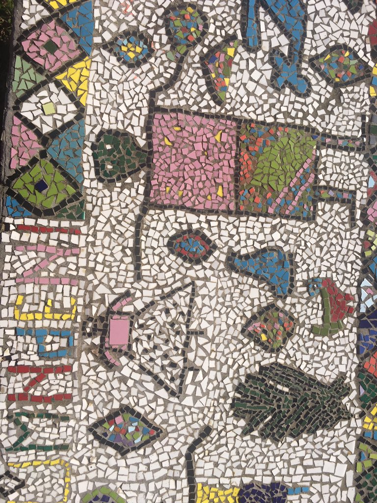 Day 2 of the #SFU_SANTHE field course on #HIV and youth in Durban 🇿🇦! We learned from your’s truly and Prof Tulio de Oliviera re: exciting research on HIV Transmission Networks. Then to <a href="/Hillcrest_AIDS/">Hillcrest AIDS Centre Trust</a> to learn/witness their frontline work with HIV-affected youth &amp; communities.