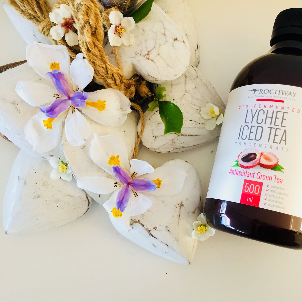 RochwayA's tweet photo. Sip on our guilt free Lychee Iced Tea for a boost of vitamins, minerals, antioxidants and probiotics 😋

🍹 99% Sugar free 
🍹 Gluten free
🍹 Lactose free
🍹Vegan friendly! https://t.co/vpR4jDSPHI