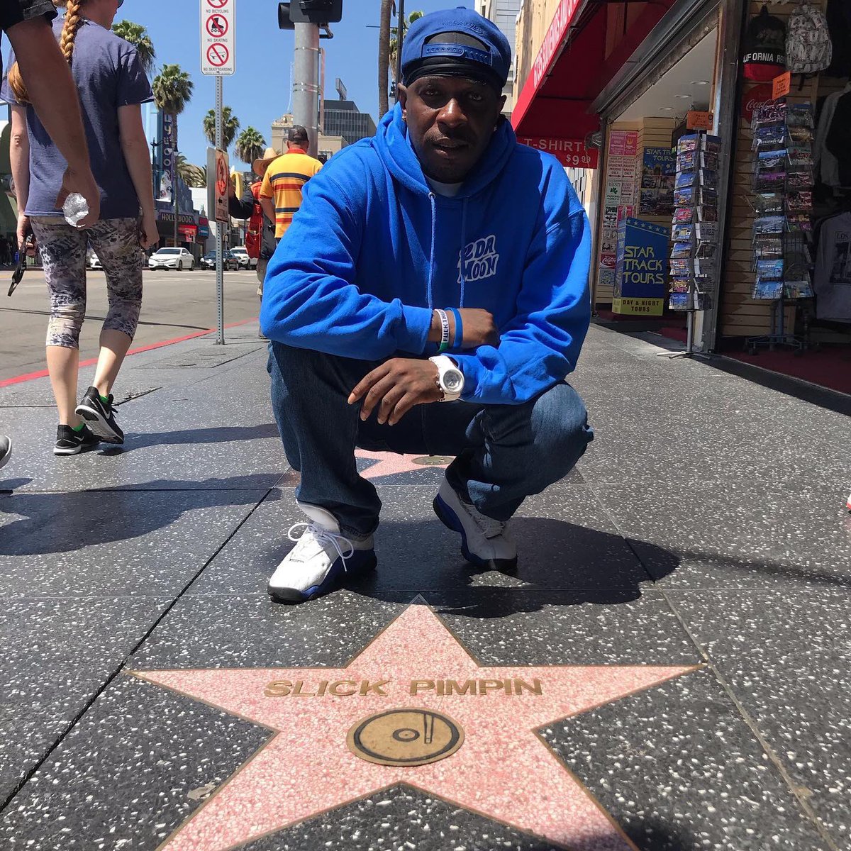 slickpimpin75's tweet photo. https://t.co/aTKgtKwObv