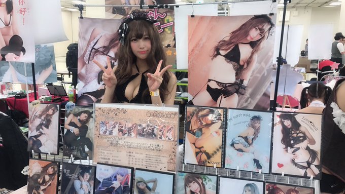 Twitterのコスプレ画像19