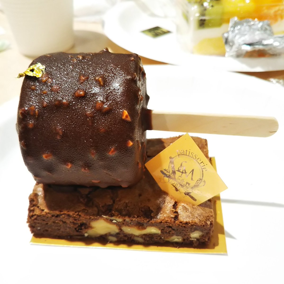 naoming's tweet photo. 珍しい形のケーキ
 #洋菓子フェスタ #ケーキ https://t.co/0Bqvi12LyR