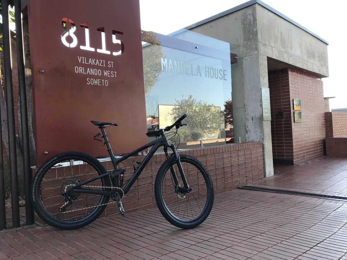 OG_Molefe's tweet photo. Reunited...
Feels good to be back on the bike supporting a great cause, the guys at @book_ibhoni are doing some great work ππΎ
#TrekSA
#RideBontrager
#MyTrek
@TrekBikesZA https://t.co/nUz2SwhNzh