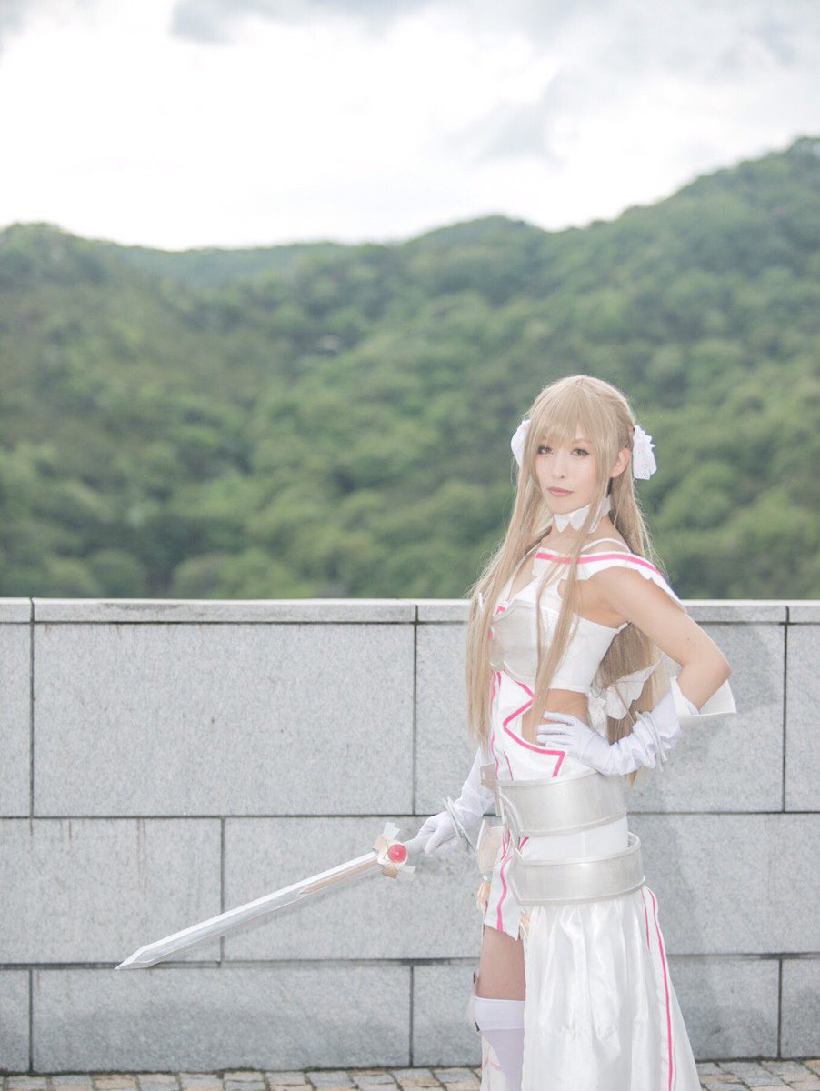 ntm20450024's tweet photo. 【cos/SAOアリシゼーション】

アスナ : @ryochiiiiin420 
location : @t_park_himeji 

#コスプレイヤーさんと繋がりたい 
#SAO
#令和最初の投稿 https://t.co/wXITp1K4vH