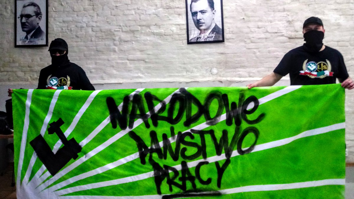 Walka o godną pracę dla Polaków, to obowiązek Nacjonalistów! #1maja

 Poniżej zamieszczamy zdjęcie baneru zrobionego przez nas w niedzielę. 
Dodatkowo obowiązkowy artykuł na dziś, kierunki.info.pl/adrianna-gasio…
<a href="/Adrianna_Mira/">Adrianna Gąsiorek</a> <a href="/1934ONR/">ONR</a> 🇵🇱🇵🇱🇵🇱