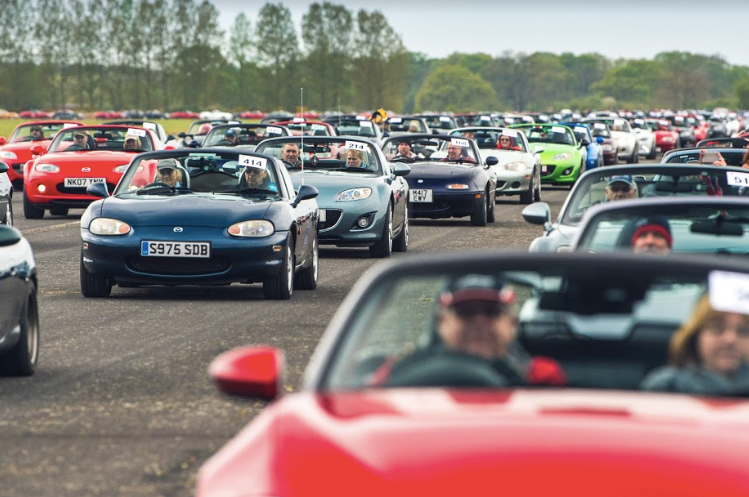 Mazda_UK's tweet image. Were you one of the thousands who attended the largest ever Mazda gathering with the @mx5oc  at Elvington Airfield in North Yorkshire on Sunday April 28? Find your car or tag a friend below. #SpringRally #MX5WR
