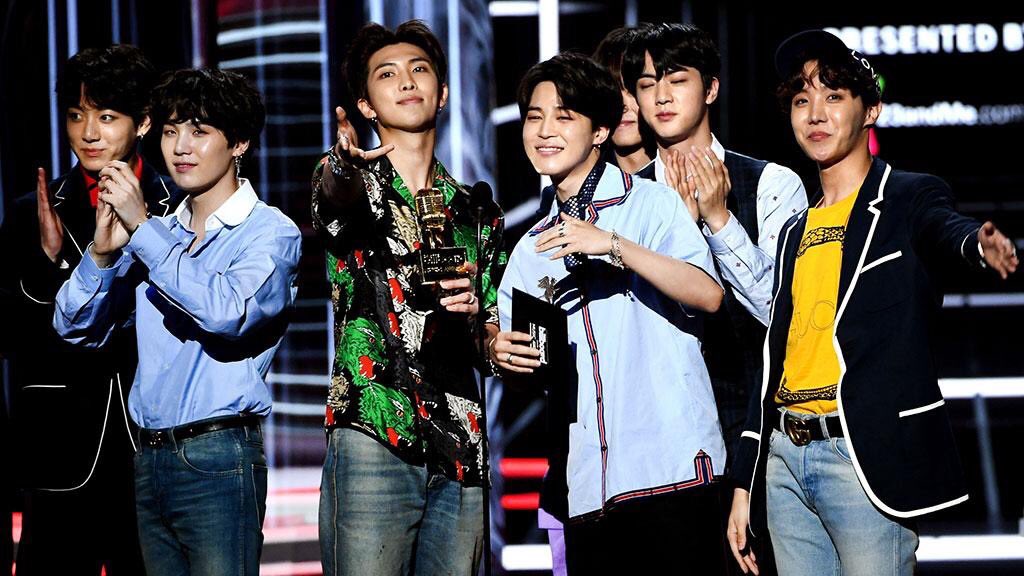 arritamy7's tweet photo. На данный момент у BTS насчитывается 109 миллионов(!) голосов в номинации Top Social🎉
#BBMAsTopSocial BTS @BTS_twt https://t.co/SVdRdRVHZv