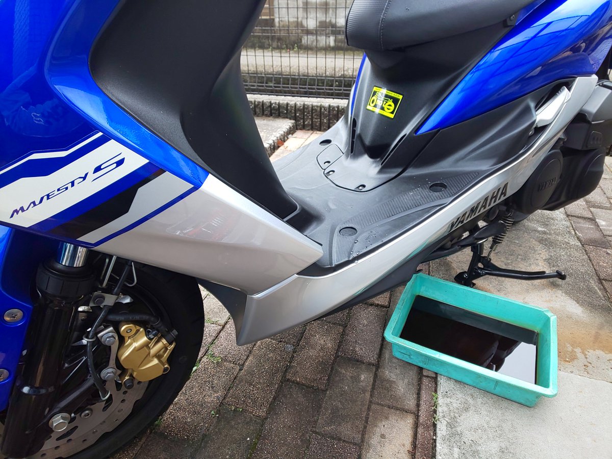 Fumi 温泉ソムリエ على تويتر マジェスティs X Adv Wr250r オイル交換終了 明日からまたツーリング行くでー Xadv ホンダ ヤマハ