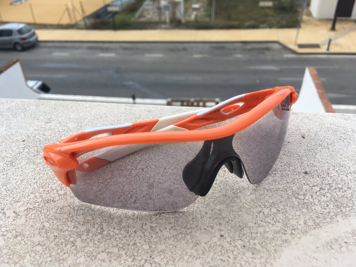SunGlasses Restorer tweet media