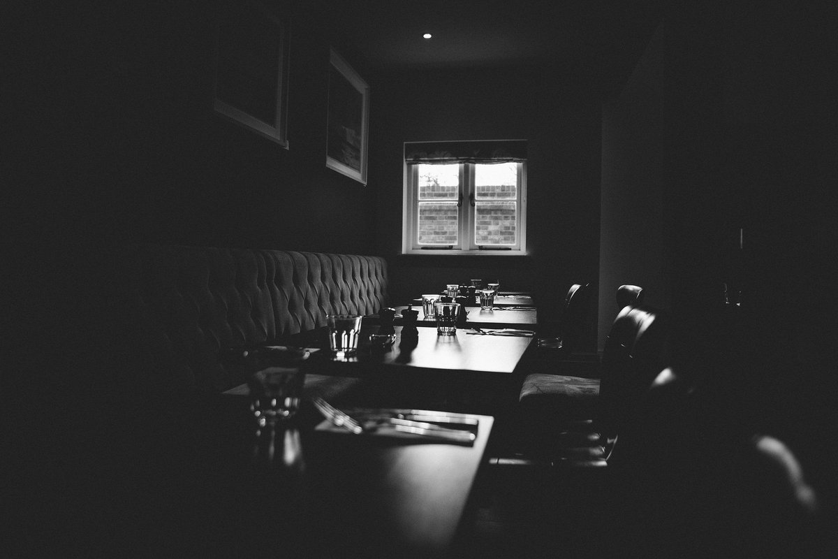 Did you know? 🤔

We have a strong team of local on the floor, serving the brilliant food that comes out of the kitchen. 

#Norfolk #Restaurant