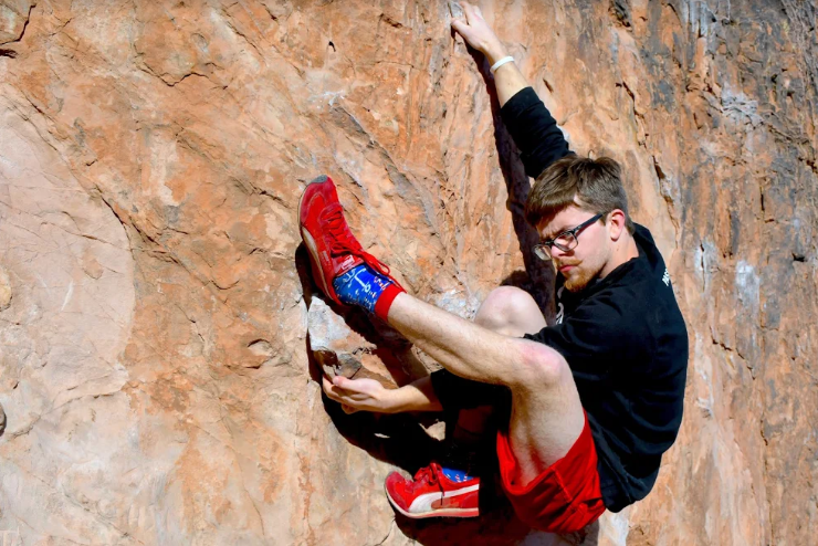 LancasterOnline's tweet photo. After seven years of training, Lancaster County native competes on 'American Ninja Warrior' https://t.co/Y4Qb7538uu https://t.co/acLHQY1IC0