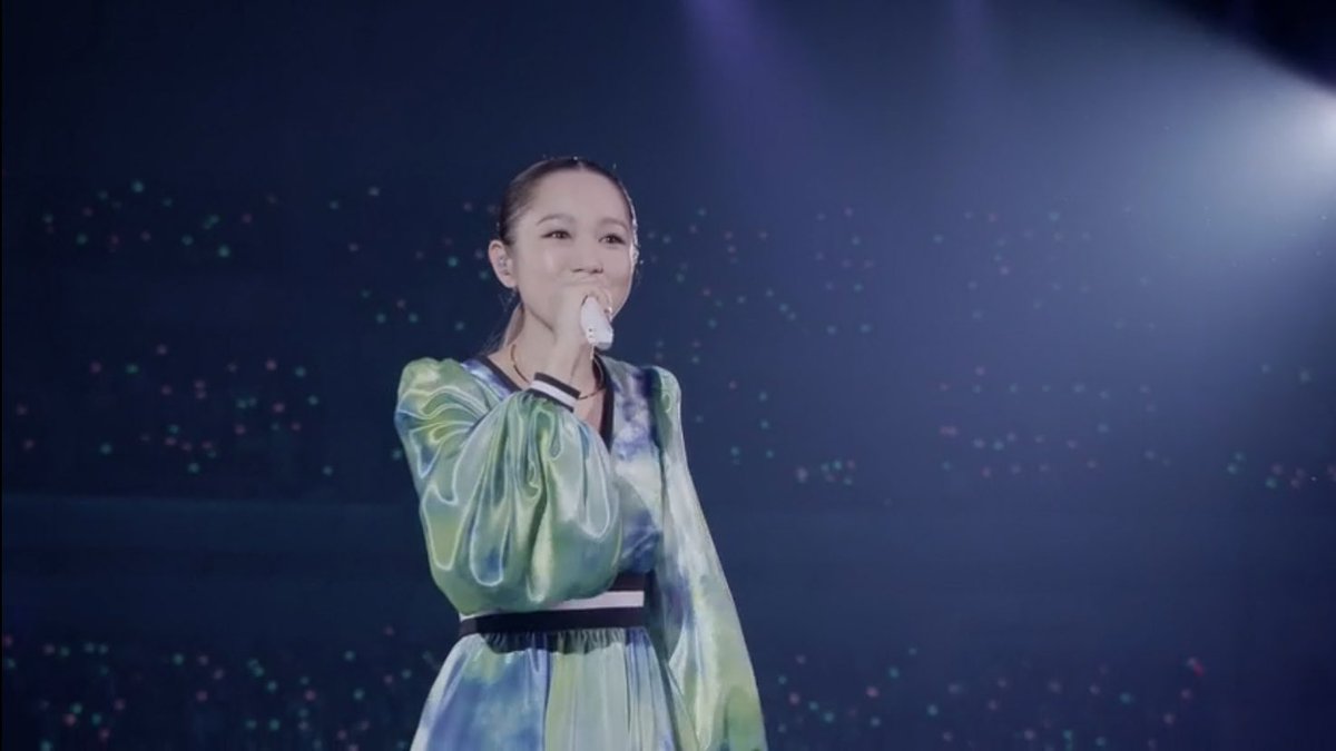 wataru_ooshiro's tweet photo. アイラブユーは本当に名曲だと思う。まぁ個人的にめちゃくちゃ好きっていうのまあるけど、イントロのギターの音から最後までサウンドがあったかくて聴いててほっこりするし、みんなでI love you合唱楽しいし、何よりアイスクリームとBlack coffee の発音がマジで好き。
#西野カナ #LoveCollectionLive https://t.co/lEF8iCyZgp