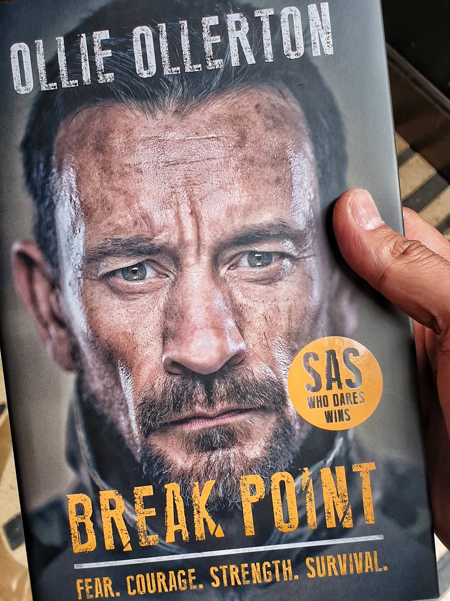GrahamBaker276's tweet photo. Showing support for @StrongmenOrgUk 💪🏼❤ at @ollie_ollerton book signing at @WaterstonesEC3  @LeadenhallMkt today! 
Great to see @JonsonStiles 💪🏼❤ again too! #topbloke #breakpoint #primeevolution #saswhodareswins #strongmenorguk #whereyourheartonyoursleeve https://t.co/SAqvl1zRlb