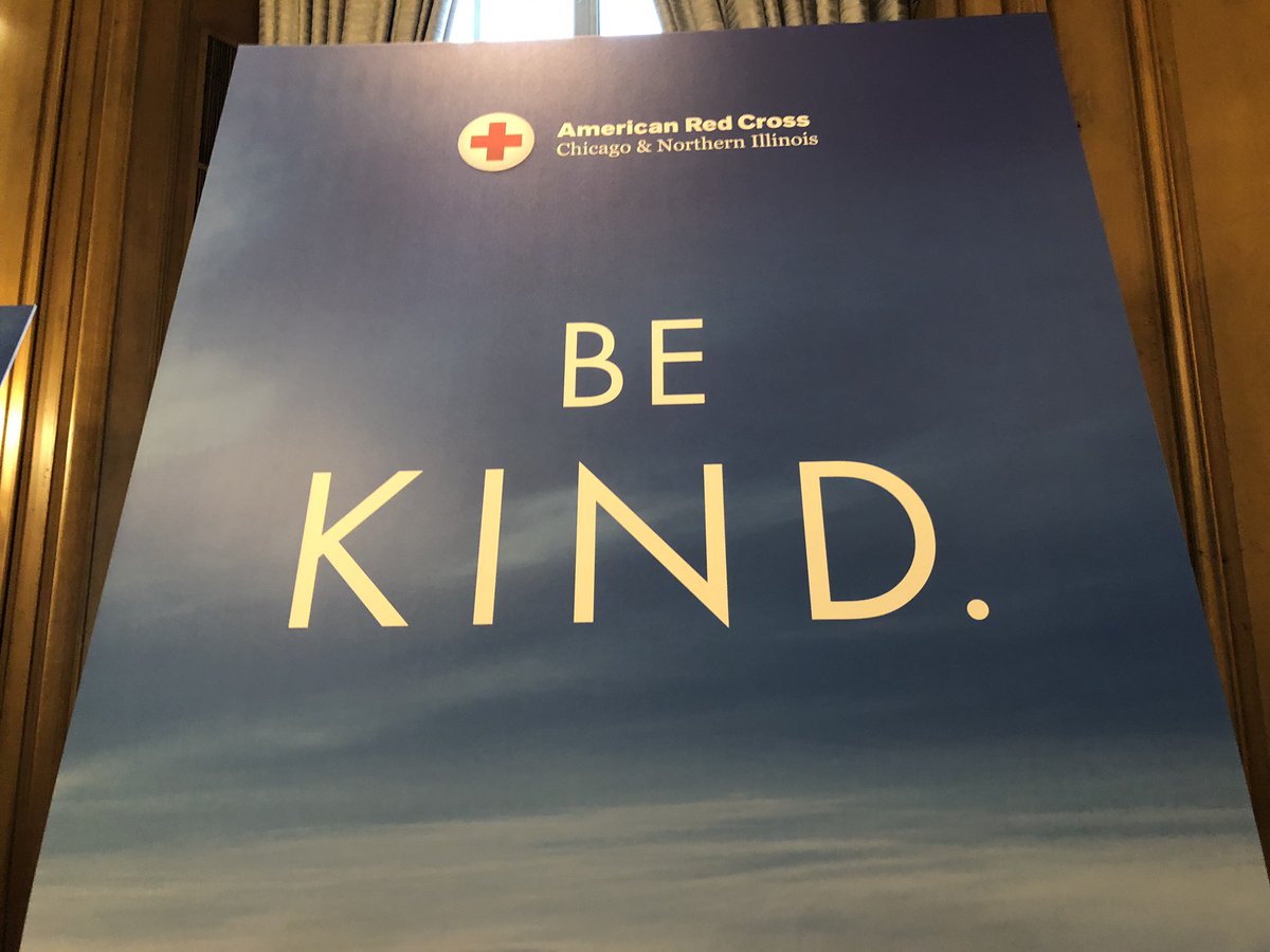 Honored to join my colleague Celena Roldan of @ChicagoRedCross and what appears to be the entire city of Chicago to honor #redcrossheroes who are changing and transforming our world. Inspiring. Moving. Proud to be here to honor these heroes.
