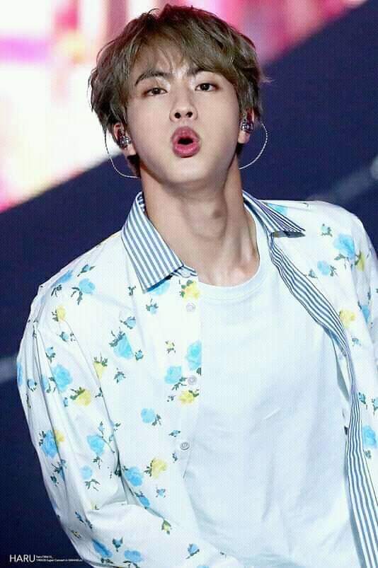 JoymeeRolan's tweet photo. ATTEN: JIN STANS!
Please Vote Jin on https://t.co/jA5lOWFE71!
Link: https://t.co/ygtKN5xF7j
We have a huge gap! Jin won this for 8 consecutive weeks, let us not lose his winning streak!
Vote using your Facebook acct to combo vote.
Voting ends on Sunday.

#BBMAsTOPSOCIAL
@BTS_twt https://t.co/FyPwOD1iP8