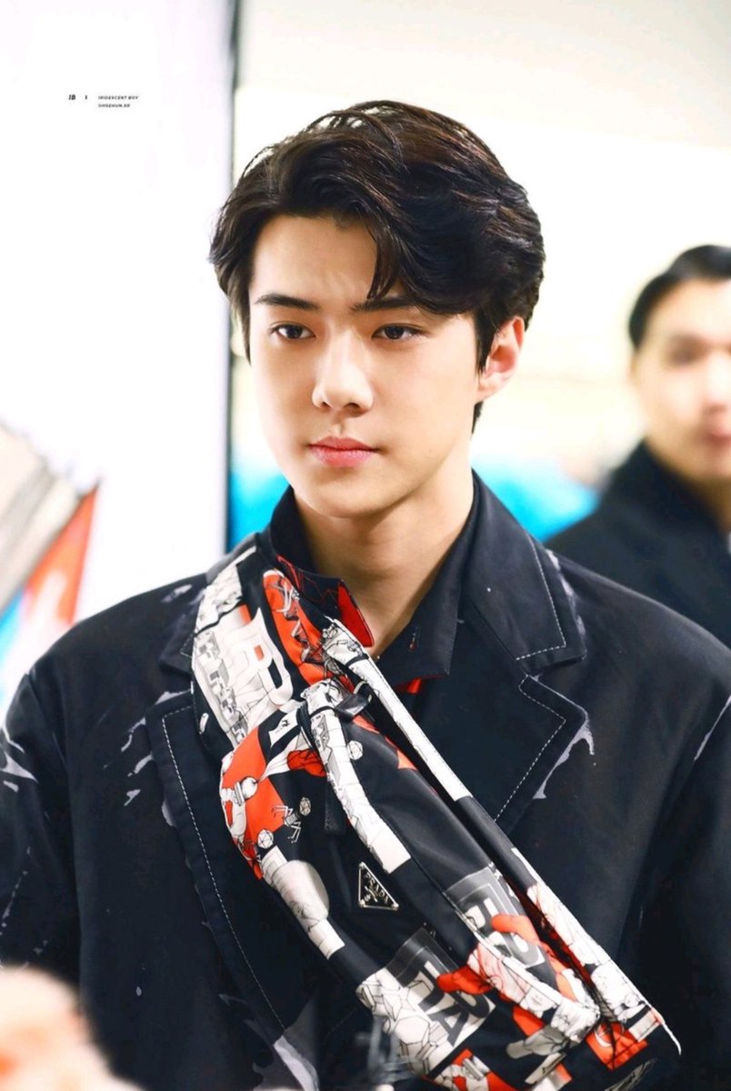 sehunosh98's tweet photo. kangen sehun dia diamana yah, sedang apa sama siapa??
#BBMAsTopSocial EXO @weareoneEXO https://t.co/9yiMsUMcOL