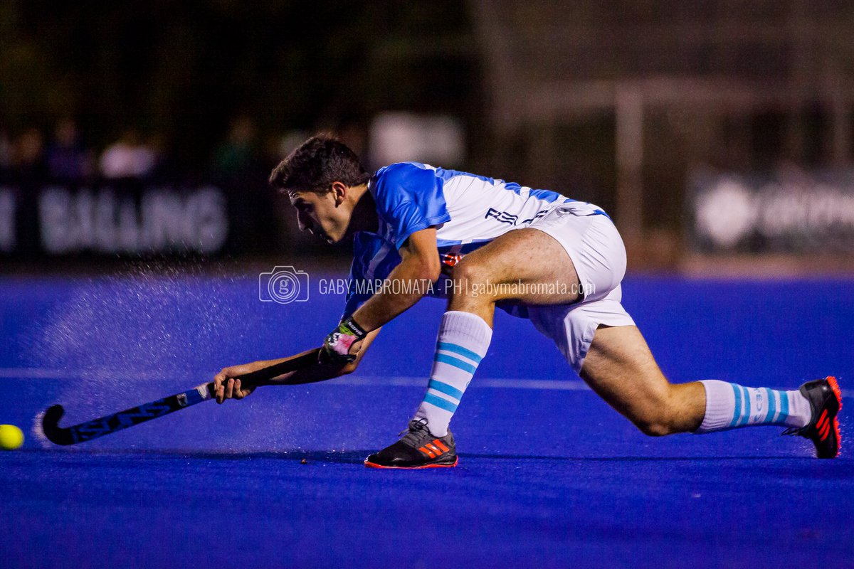 HockeyMUNIHD's tweet photo. #THMC2019 #01F06F #Caballeros @EzeEhrmanOk
#Ciudad A 2 Vs #SanFernando 4 en #CCBAHockey By @Gmabromata https://t.co/CxnLynBO0s