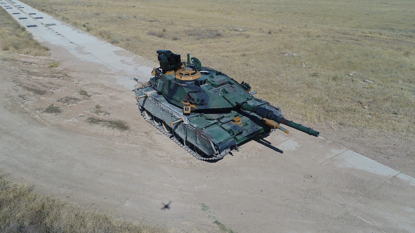 Танк сабрах. Танк м60т Sabra. Турецкий танк м60а3. Танки м60 Турции. M60tm танк.