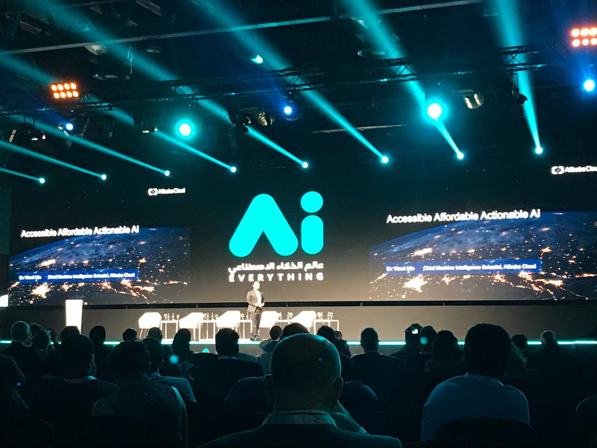 Dr Wanli Min has taken the stage at @AIEverything1 to discuss accessible affordable actionable #AiEverything2019 #AiEverything